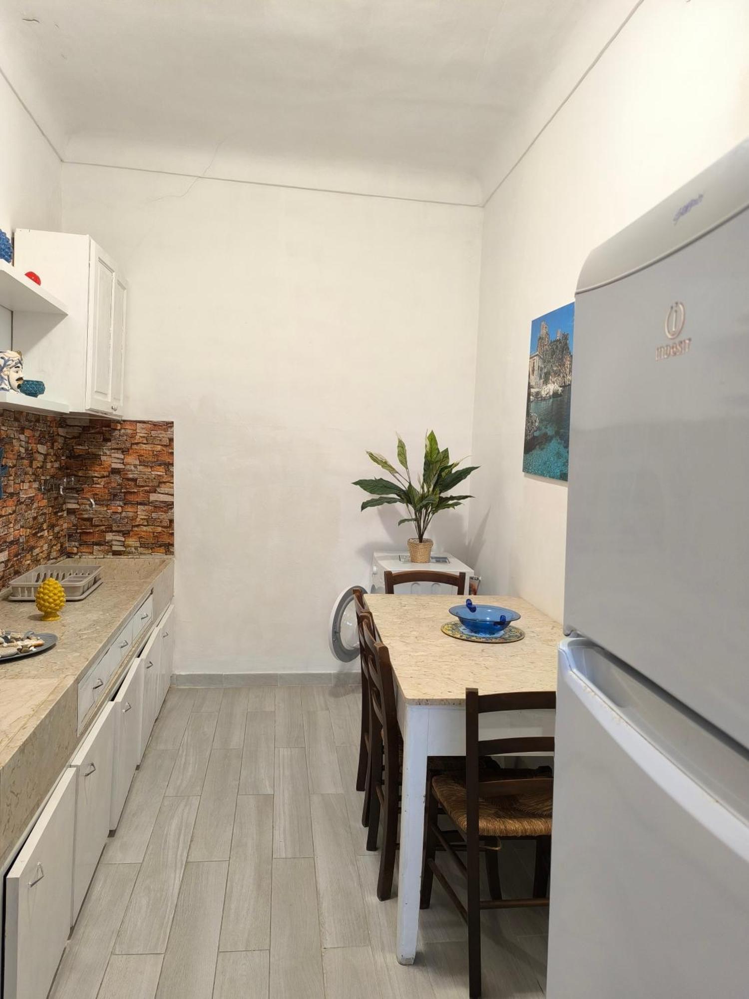 Casa Di Nick Appartement Trapani Buitenkant foto